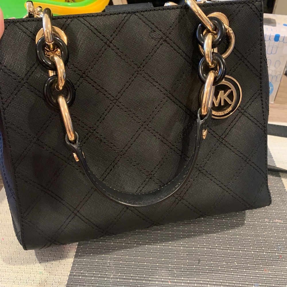 MK Crossbody tote - Picture 1 of 11